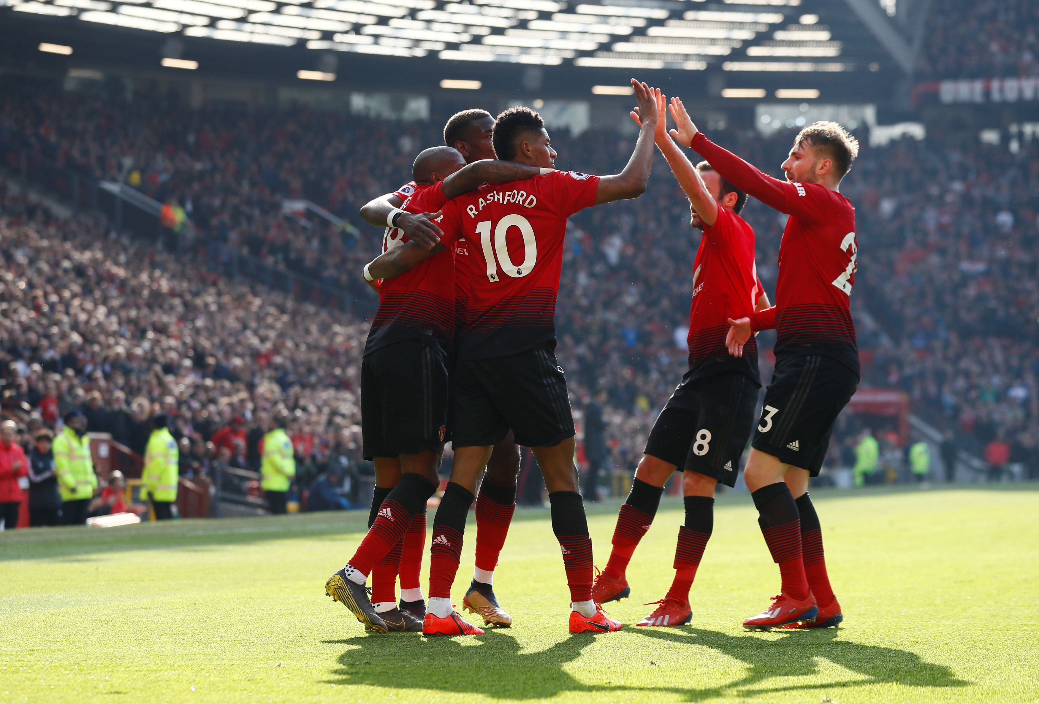 吴堇溦作为 吴堇溦作为